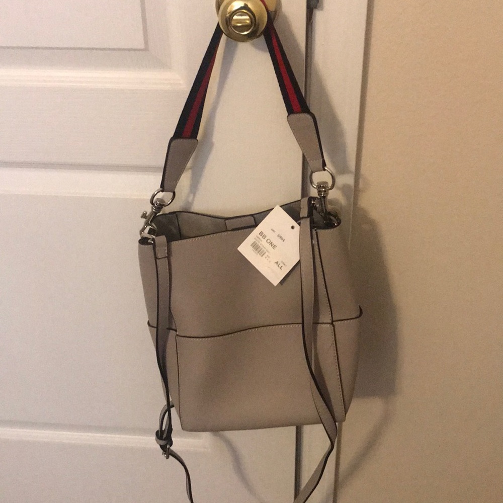 INZI gray multi-strap bag